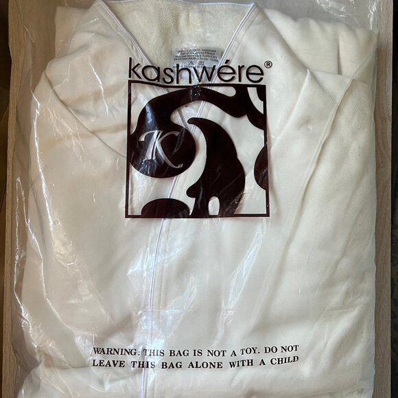 Kashwere Bath Robe *New with tags - Picture 2 of 7
